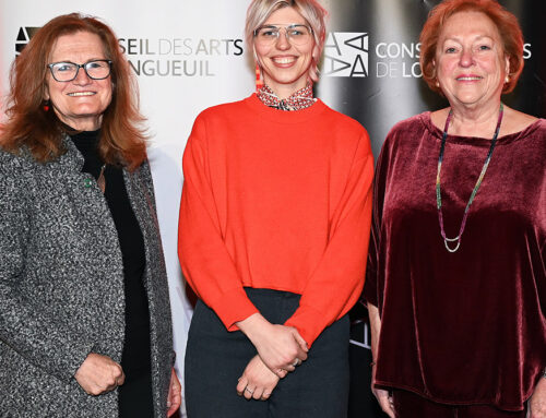 Mathilde Varanese reçoit le Prix Relève Desjardins 2023 du Conseil des arts de Longueuil